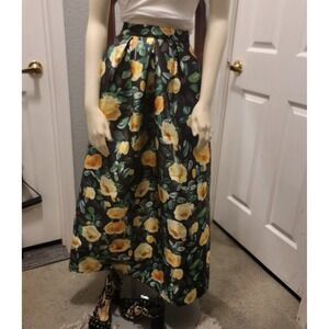 Retro Vintage 90's Style Long Pleated Satin Skirt Comme USA Size M